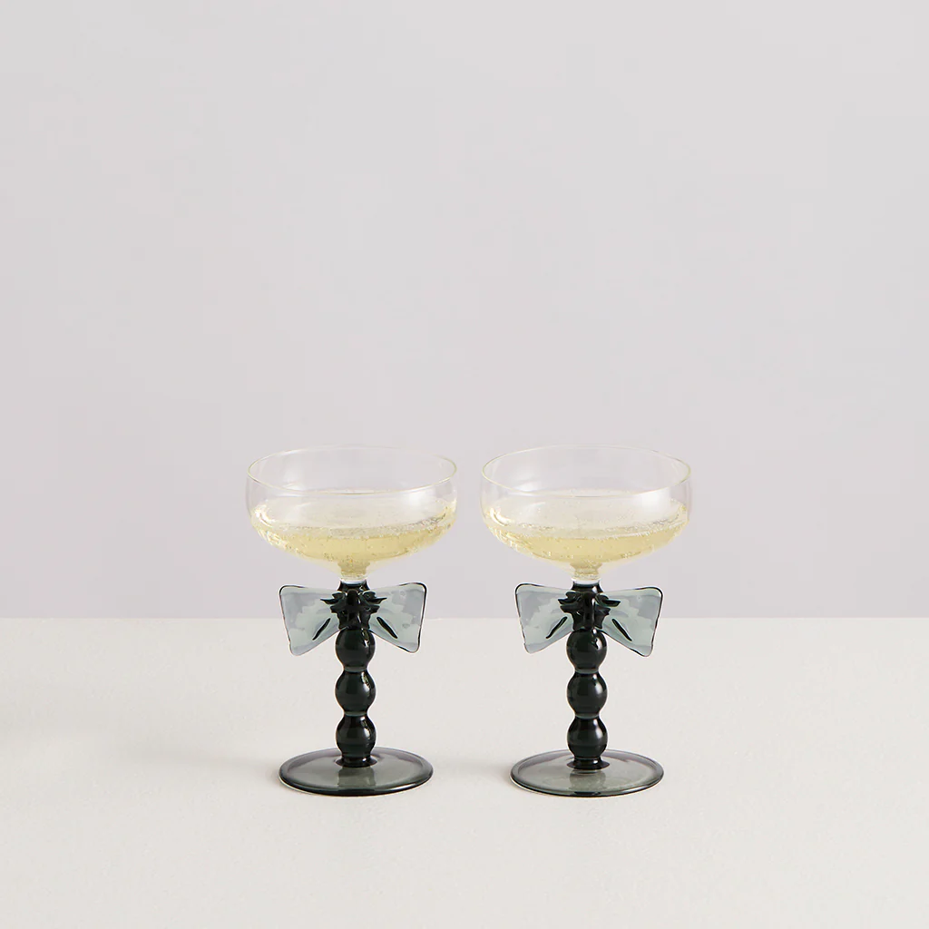 2 Black Bow Coupes - Image 2