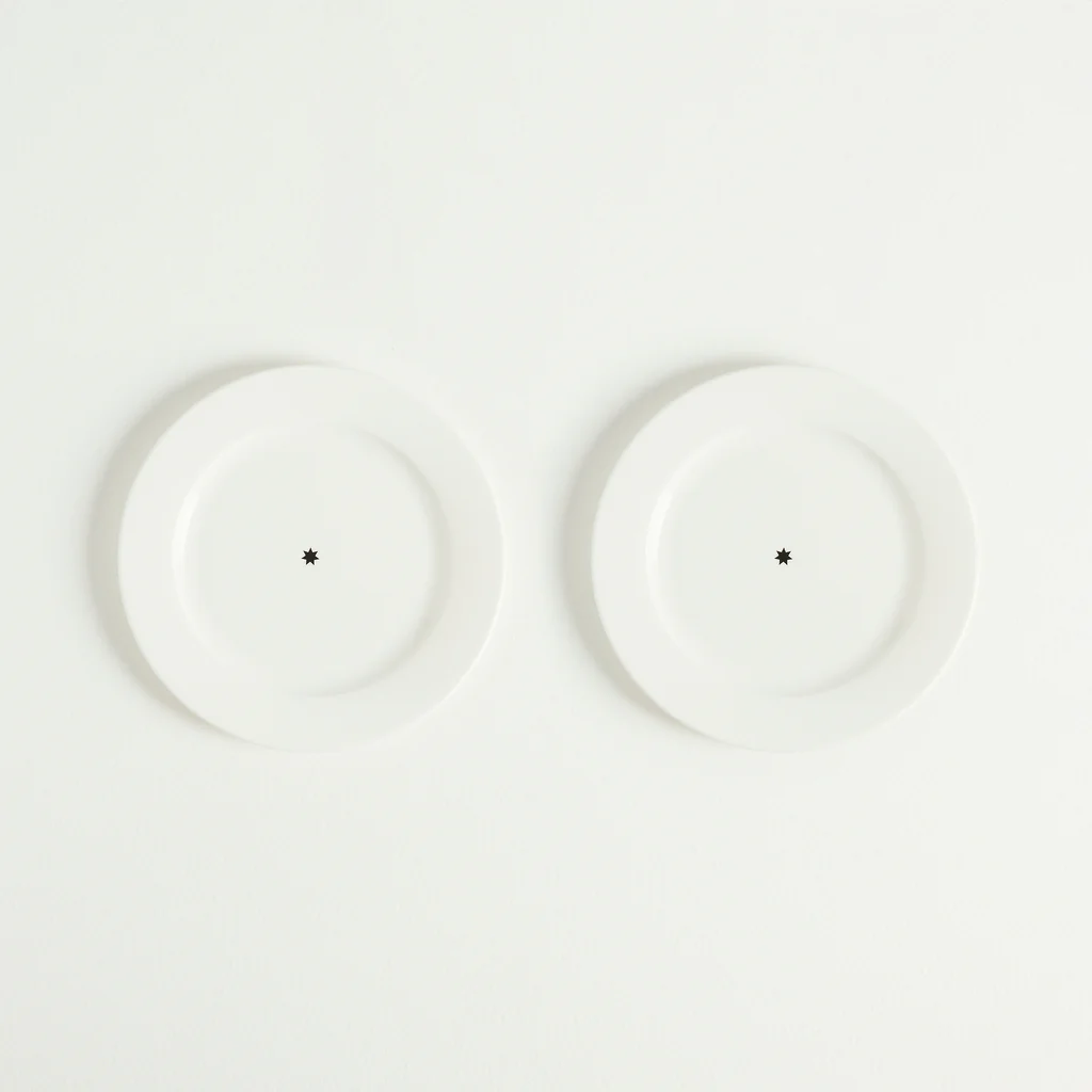 2 Star Dessert Plates